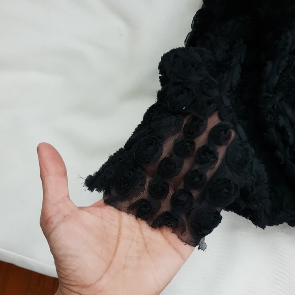 Zara dress - Picture 2 of 4